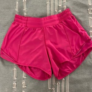 Lululemon Hotty Hot Low Rise Shorts